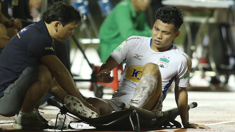 Nóng: Tuyển thủ Văn Thanh vừa phải phẫu thuật chấn thương